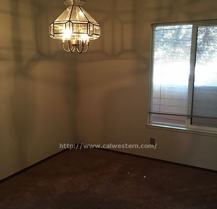 2nd image of 5352 Borneo Cir