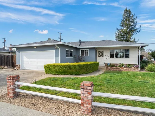 401 Welburn Ave, Gilroy, CA 95020