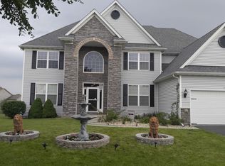 2047 Switchgrass Ln, Yorkville, IL