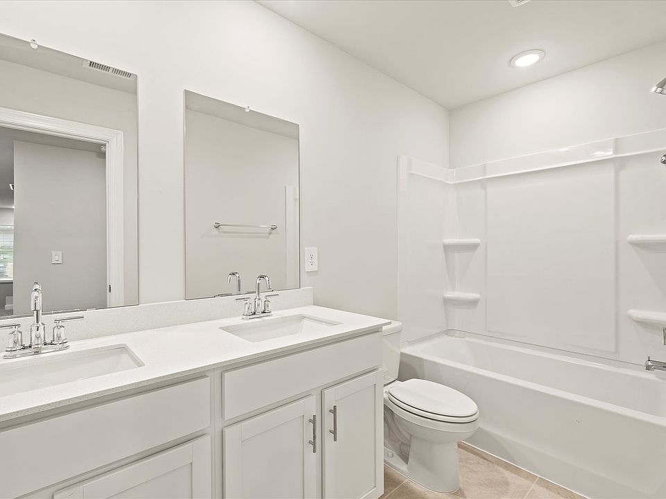 Welcome to the Brentwood floorplan at The Farm at Wells Creek - Signature Collection.