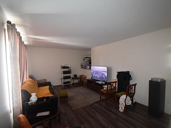 5th image of 4706 45th St