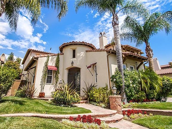 5th image of 24707 Tiburon St