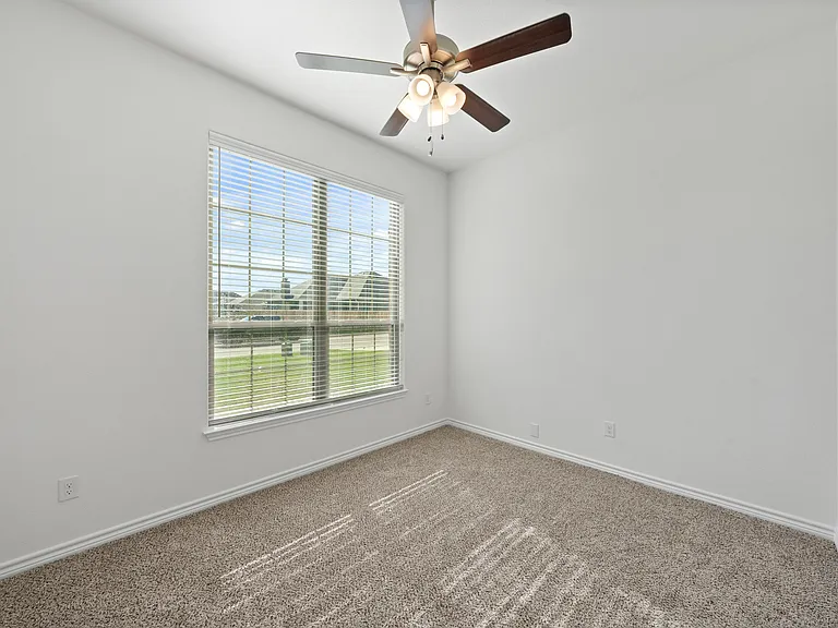 7308 Caladium Dr — Photo 8