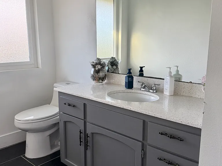 12822 Avenida La Valencia — Photo 25