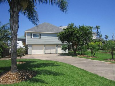 1622 E Castaway St, Tiki Island, TX, 77554