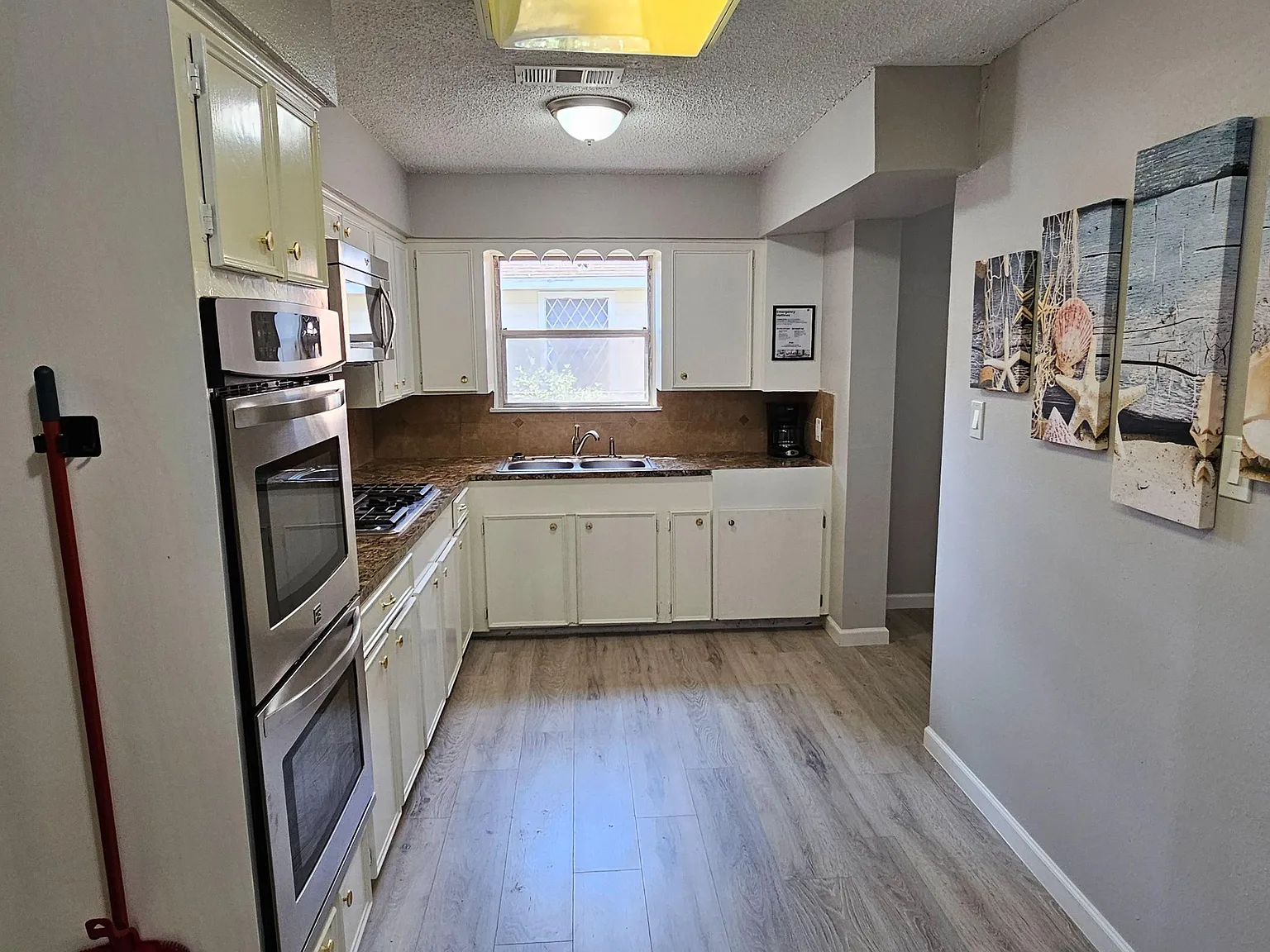 4 bed, 5.0 bath, 2917 sqft, $754 — Photo 4