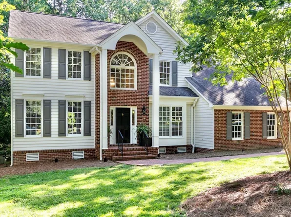 102 Blackford Ct, Durham, NC 27712