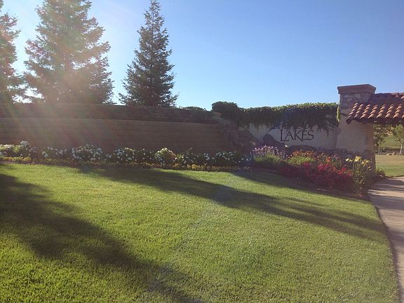 Turnberry in Shadow Lakes