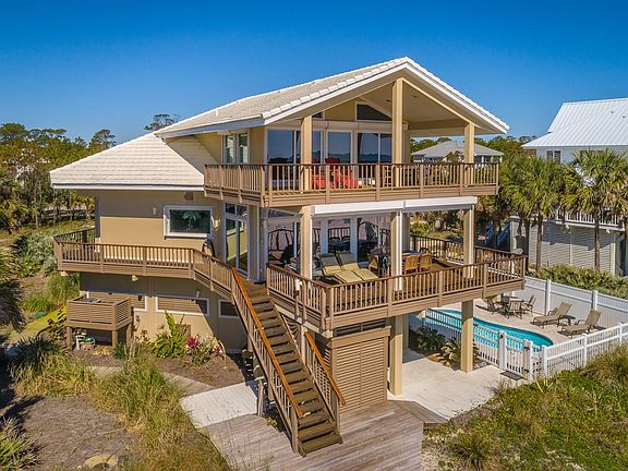 5th image of 2132 Palmetto Way