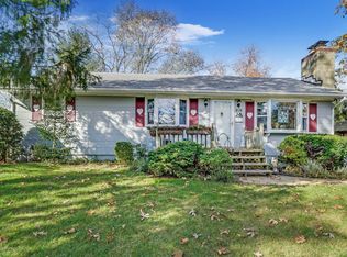 816 Seaman Ave, Beachwood, NJ