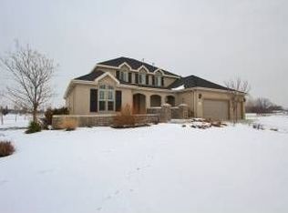 2284 Fawn Hollow Ct, Bluffdale, UT 84065