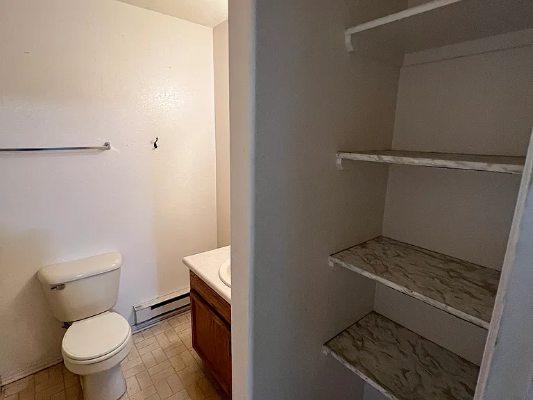 147 E 7th Ave #6 — Photo 6
