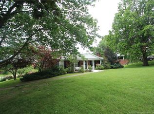 2007 Bono Rd, New Albany, IN 47150