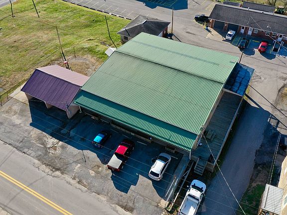 2nd image of 46 S Main St