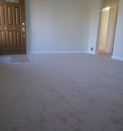 3rd image of 2928 Woodlawn Ave