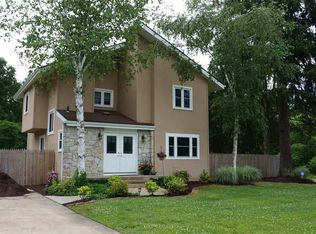 71 S Lisa Dr, Egg Harbor City, NJ 08215