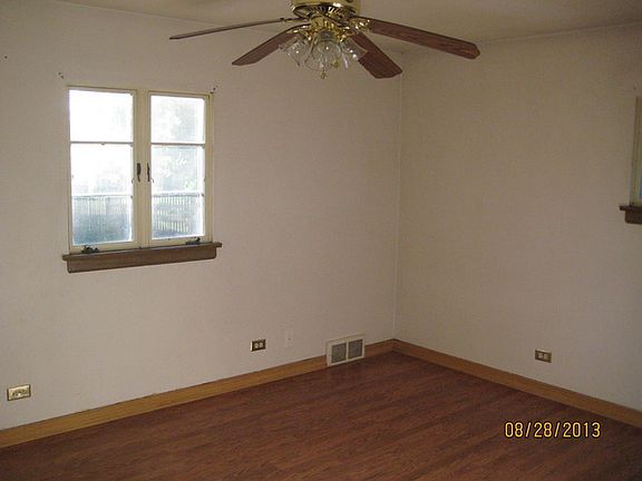 5th image of 0S570 Cornell Ave