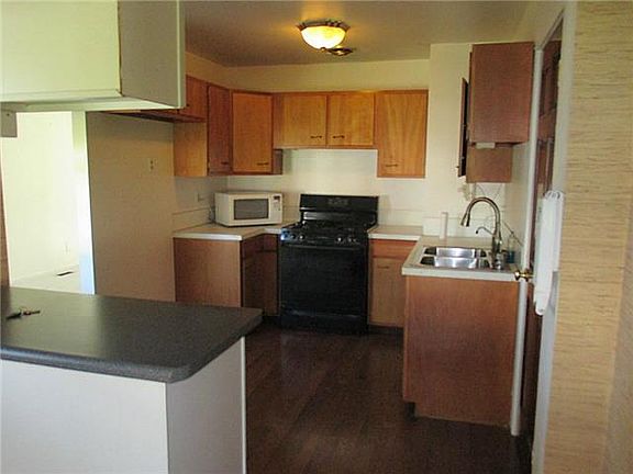5th image of 949 W Graceway Dr