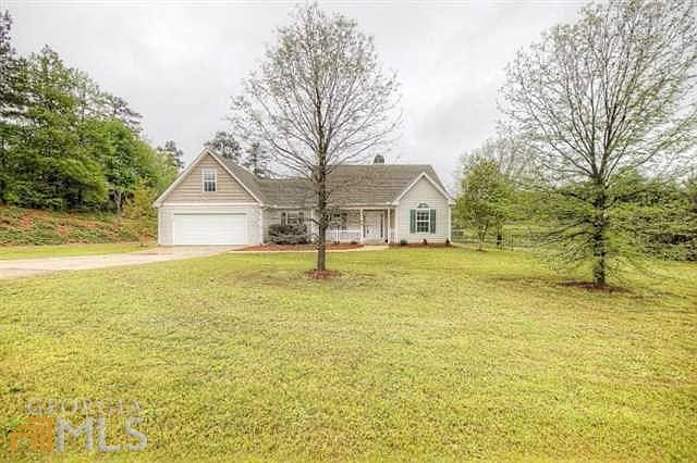 2nd image of 108 Forrest Ridge Dr