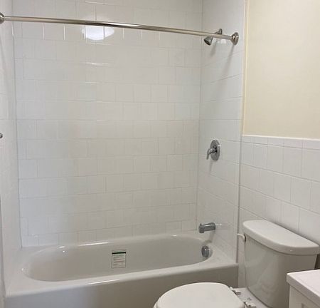 4th image of 192 Market St APT 6B