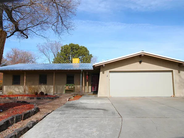 700 Jeffrey Pl, White Rock, NM 87547