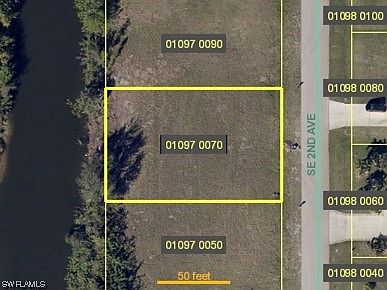 1st image of 128 SE 2nd Ave