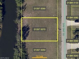 128 SE 2nd Ave, Cape Coral, FL 33990
