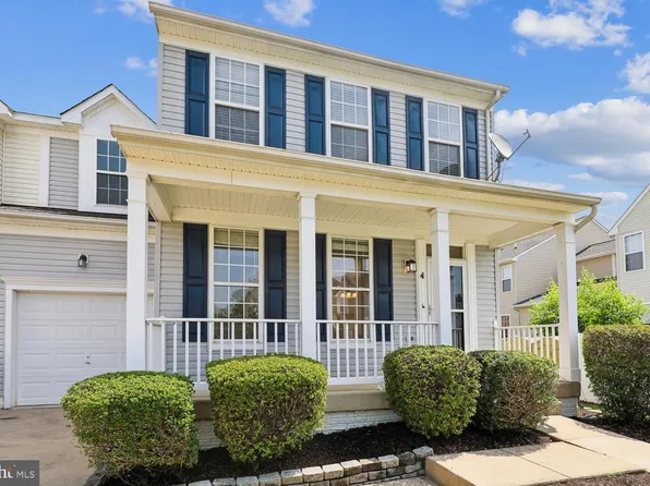 4 Barnum Dr, Stafford, VA 22556