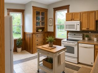 102 Bridge St FLOOR 1, Selkirk, NY 12158