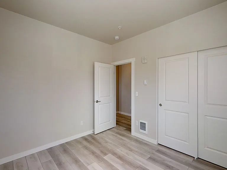 7427 S D St — Photo 11