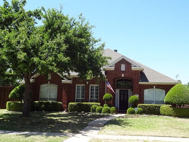 1st image of 5427 Lincolnshire Dr