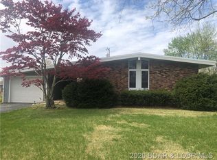 103 Pal Ave, Eldon, MO 65026