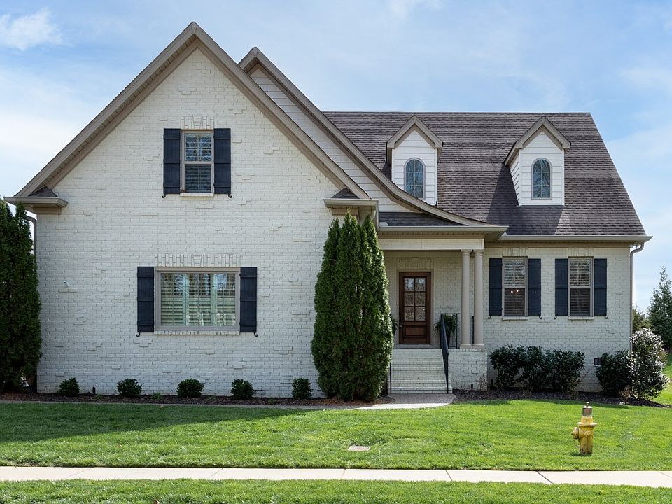 1st image of 105 Carly Close