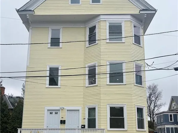 98-100 Whitmarsh St, Providence, RI 02907