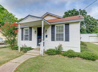 921 Wainwright St, Houston, TX 77022
