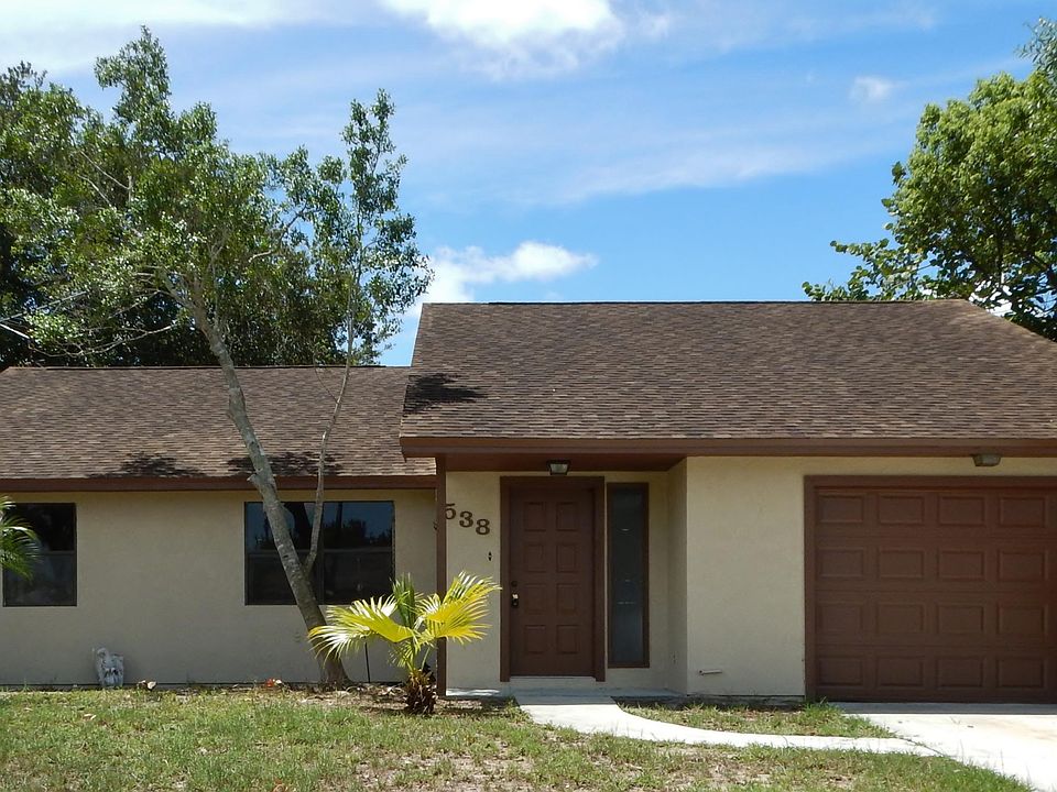 1st image of 538 NW Azalea Avenue