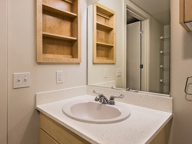 Marion West Apartments — Photo 11