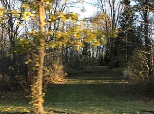 Ravenna St, Hudson, OH 44236
