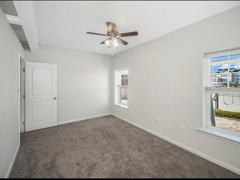 11 Lilac Ct #APP — Photo 33