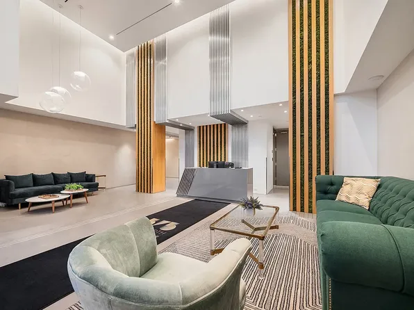 575 4th Avenue image 13 of 20