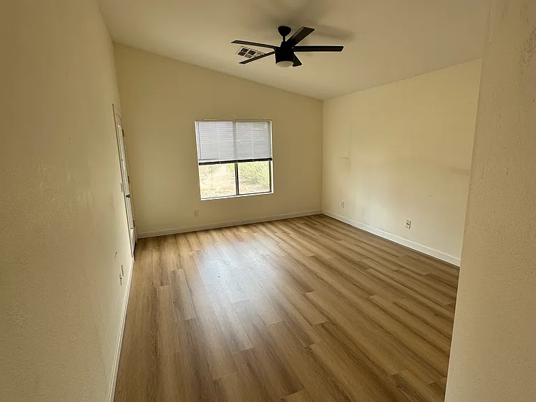 10335 E Idaho Ave — Photo 12
