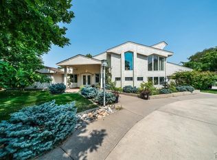 741 Stonemoor Ct, Pueblo, CO 81005