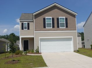 424 Coconut Dr, Bloomingdale, GA 31302