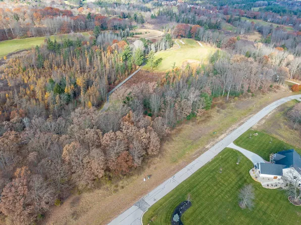 6226 Dublin Dr, Stanwood, MI 49346