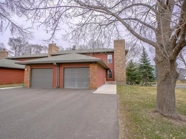 524 Hunter Hill Rd, Hudson, WI 54016