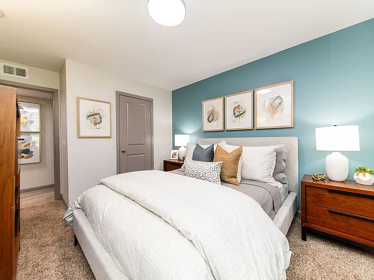 Bedroom with carpet