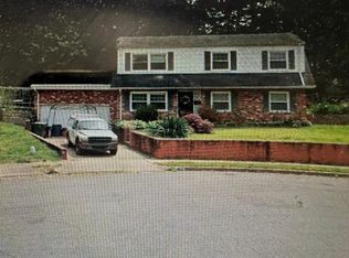 4101 Gardensen Dr, Woodbridge, VA 22193