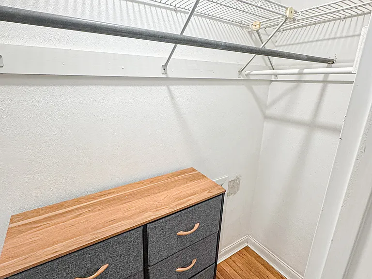 407 E Jersey St — Photo 12