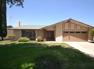 911 Hartzell Ave, Redlands, CA 92374