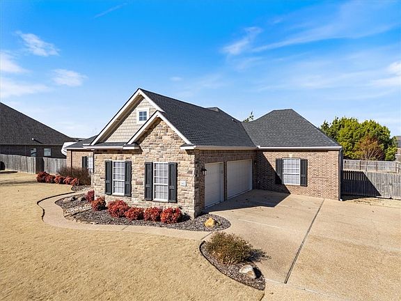 2nd image of 2402 Riverfront Ln